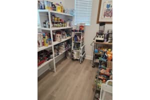 4810 EMERSON AVENUE, ST PETERSBURG, FL 33711 - MLS#MFRA4665941