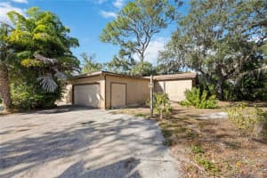 860 BENEVA ROAD, SARASOTA, FL 34232 - MLS#MFRA4665949
