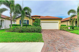 10221 LOCH LOMOND DRIVE, BRADENTON, FL 34211 - MLS#MFRA4665953