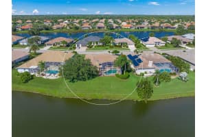 2973 SEASONS BOULEVARD, SARASOTA, FL 34240 - MLS#MFRA4665969