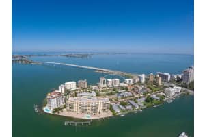 226 GOLDEN GATE POINT, SARASOTA, FL 34236 - MLS#MFRA4665970