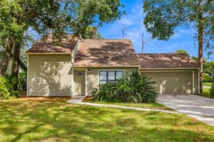 2004 Wood Hollow Pl, SARASOTA