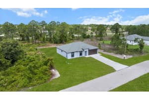 1032 MAXWELL AVE S #1032, LEHIGH ACRES, FL 33974 - MLS#MFRA4666036