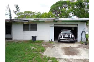 111 Riverview Drive S, NOKOMIS