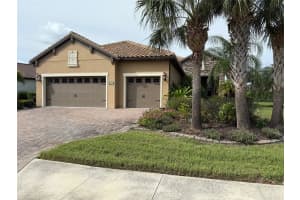 26777 Weiskopf Dr, ENGLEWOOD