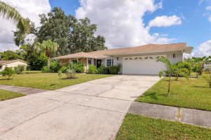 7205 ALDERWOOD DRIVE, SARASOTA, FL 34243 - MLS#MFRA4666065