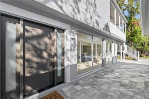 185 FAUBEL STREET, SARASOTA, FL 34242 Sold 11/07/25