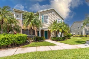 8911 MANOR LOOP, LAKEWOOD RANCH, FL 34202 - MLS#MFRA4666092