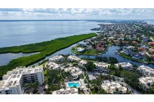 1922 HARBOURSIDE DRIVE, LONGBOAT KEY, FL 34228 - MLS#MFRA4666101