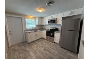 302 COLONIA LANE, NOKOMIS, FL 34275 - MLS#MFRA4666109