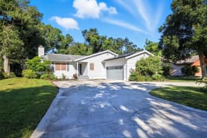 4424 MEADOW CREEK CIRCLE, SARASOTA, FL 34233 - MLS#MFRA4666135