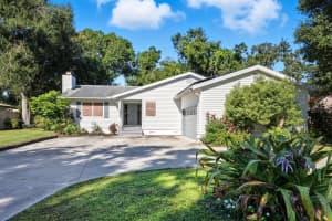 4424 MEADOW CREEK CIRCLE, SARASOTA, FL 34233 - MLS#MFRA4666135