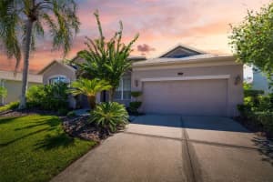 7813 Castleisland Dr, SARASOTA