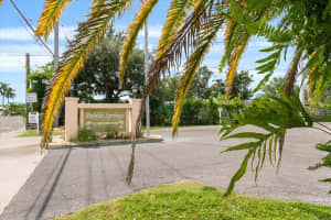 6108 7TH AVENUE, BRADENTON, FL 34209 - MLS#MFRA4666151