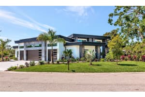 1555 Eastbrook Dr, SARASOTA