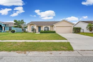 3121 WINCHESTER ESTATES LOOP, LAKELAND, FL 33810 - MLS#MFRA4666222