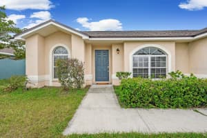3121 WINCHESTER ESTATES LOOP, LAKELAND, FL 33810 - MLS#MFRA4666222
