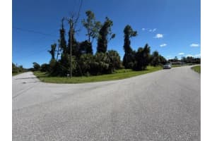 Lot 1 NORDENDALE BOULEVARD, NORTH PORT, FL 34288 - MLS#MFRA4666250