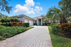 8160 COLLINGWOOD COURT, UNIVERSITY PARK, FL 34201 - MLS#MFRA4666258