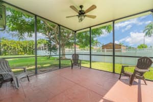 2725 28TH PLACE, CAPE CORAL, FL 33914 - MLS#MFRA4666267