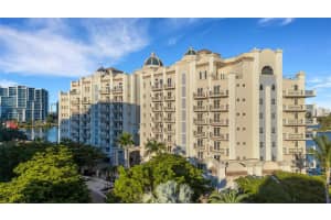 464 GOLDEN GATE POINT, SARASOTA, FL 34236 - MLS#MFRA4666344