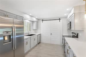 4444 NARRAGANSET TRAIL, SARASOTA, FL 34233 - MLS#MFRA4666353