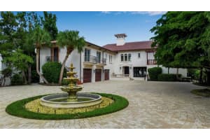 749 FREELING DRIVE, SARASOTA, FL 34242 - MLS#MFRA4666354