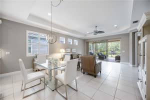 2965 TRUSTEE AVENUE, SARASOTA, FL 34243 - MLS#MFRA4666393