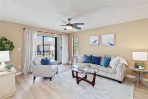 952 COURTYARD LANE, ORLANDO, FL 32825 - MLS#MFRA4666395