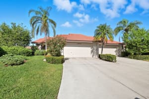 3904 WILSHIRE COURT, SARASOTA, FL 34238 Sold 12/17/25