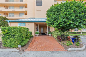 4550 PINEBROOK CIRCLE, BRADENTON, FL 34209 - MLS#MFRA4666418