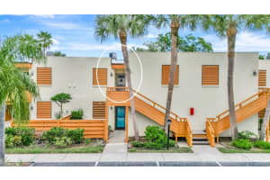 131 Wild Palm Dr, BRADENTON