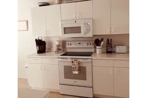 8735 OLDE HICKORY AVENUE, SARASOTA, FL 34238 - MLS#MFRA4666428