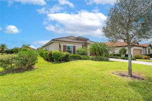 4524 BALTRY COURT, BRADENTON, FL 34211 - MLS#MFRA4666438