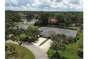 7157 FAIRWAY BEND CIRCLE, SARASOTA, FL 34243 - MLS#MFRA4666445