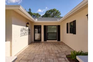 7157 FAIRWAY BEND CIRCLE, SARASOTA, FL 34243 - MLS#MFRA4666445