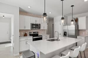 6603 SILVERSTAR DRIVE, SARASOTA, FL 34240 - MLS#MFRA4666447