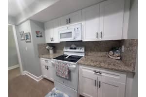 143 WHISPERING SANDS DRIVE, SARASOTA, FL 34242 - MLS#MFRA4666456