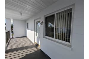 5922 GARDEN LANE, BRADENTON, FL 34207 - MLS#MFRA4666477