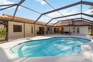 5438 BENEVA WOODS WAY, SARASOTA, FL 34233 - MLS#MFRA4666499