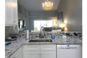 4640 TOWER HILL LANE, SARASOTA, FL 34238 - MLS#MFRA4666557