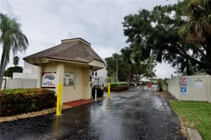 390 301 BOULEVARD, BRADENTON, FL 34205 - MLS#MFRA4666568
