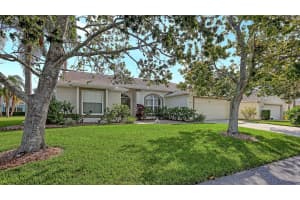 6005 CEDARWOOD LANE, BRADENTON, FL 34203 - MLS#MFRA4666570