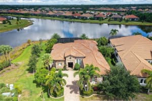 15805 CASTLE PARK TERRACE, LAKEWOOD RANCH, FL 34202 - MLS#MFRA4666584