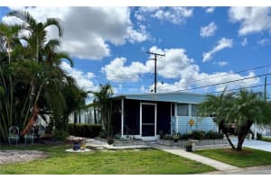 616 50TH AVENUE TERRACE, BRADENTON, FL 34207 - MLS#MFRA4666590