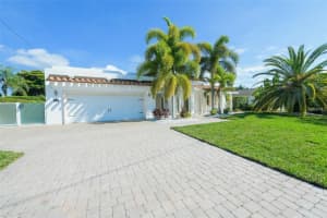 5645 AMERICA DRIVE, SARASOTA, FL 34231 - MLS#MFRA4666619