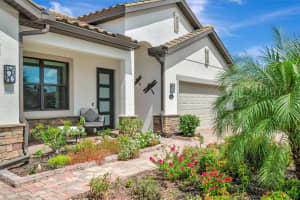 6741 ROOKERY LAKE DRIVE, BRADENTON, FL 34212 - MLS#MFRA4666622
