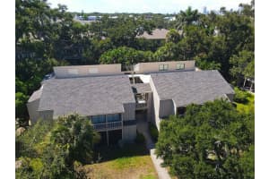 2204 BAHIA VISTA STREET, SARASOTA, FL 34239 - MLS#MFRA4666627