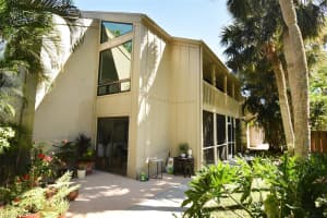 2204 BAHIA VISTA STREET, SARASOTA, FL 34239 - MLS#MFRA4666627