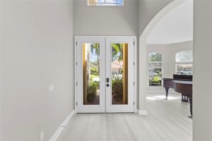 8134 SANTA ROSA COURT, SARASOTA, FL 34243 - MLS#MFRA4666633